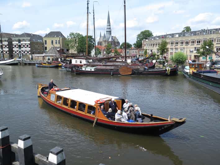 Gouda: Historical Canal Cruise - Why Gouda’s canals tell a bigger story