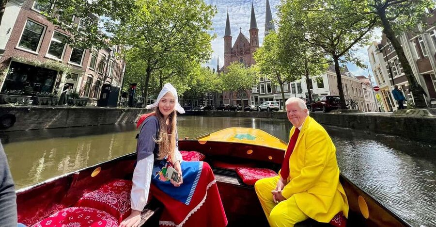 Gouda: Open Boat City Canal Cruise - Following the old north-south route