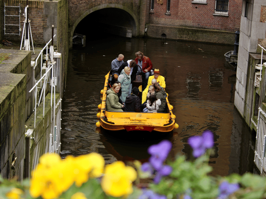 Gouda: Open Boat City Canal Cruise - Is $21 good value for one hour?