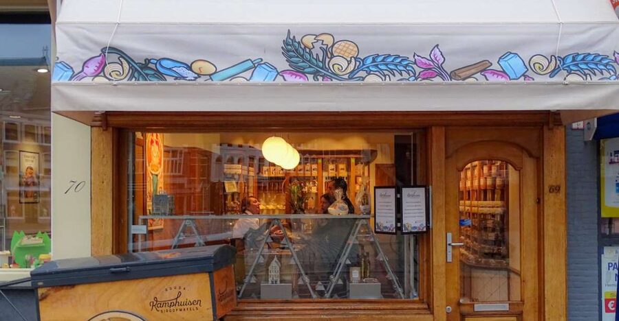 Gouda: Syrup Waffle Factory Ticket with a Waffle - Key points to know before you go