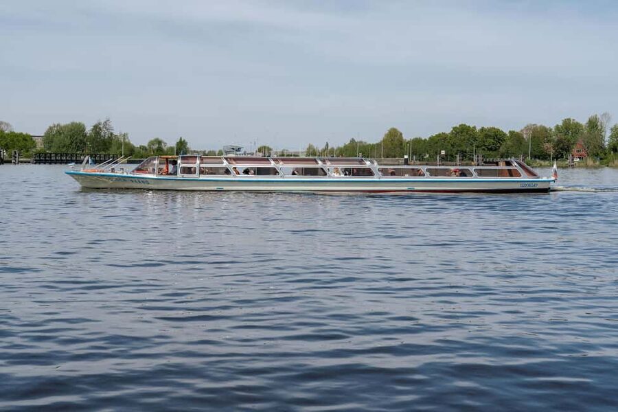 Groningen: City Canal Cruise - How useful is the audio commentary?