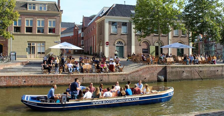 Groningen: Open Boat City Canal Cruise - Hoge der A and Lage der A warehouses