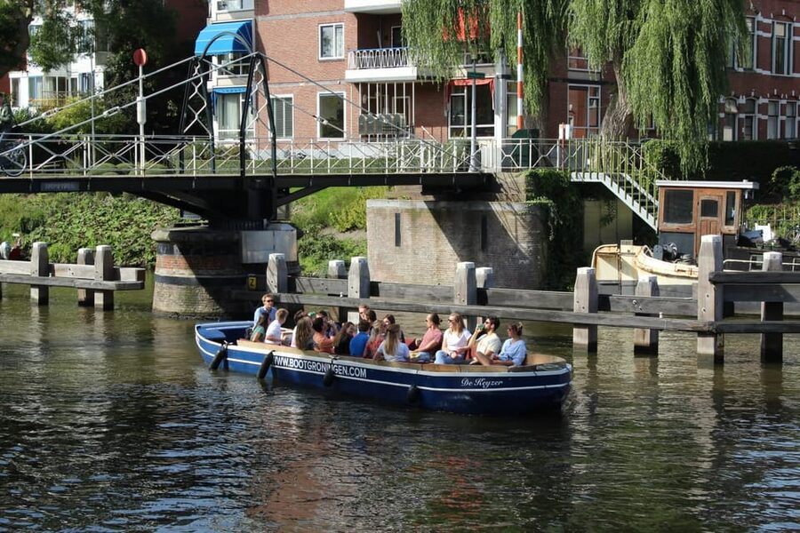 Groningen: Open Boat City Canal Cruise - Noorderhaven from the water