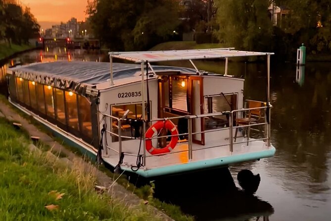 Groningen: Terrace Boat Experience with a Cozy Bar: 1.5 Hours - What this Groningen boat experience really offers