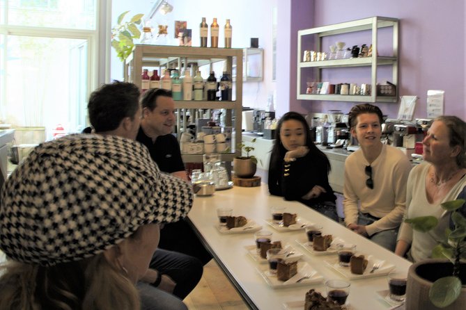 Guided Food Tour Haarlem (4-8 guests) - Old City - Grote Markt and the old-city setting
