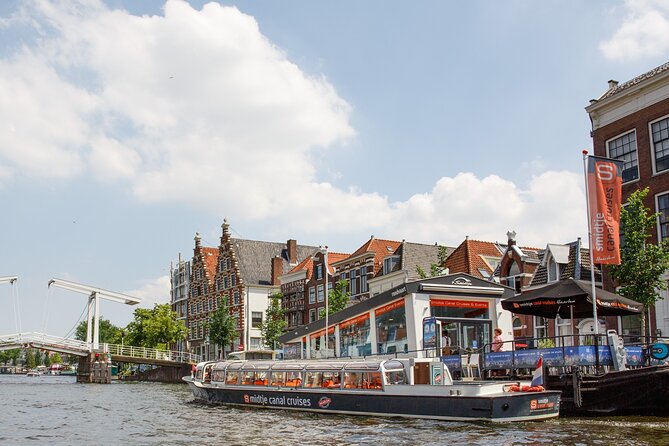 Haarlem: 50 minutes Boat Cruise - Frans Hals Museum and the city’s art connections