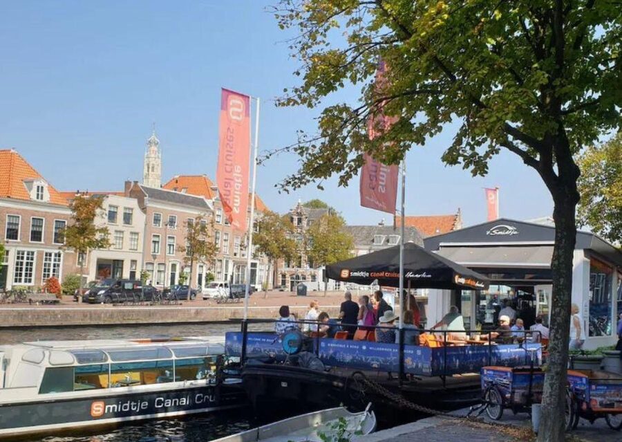 Haarlem: Dutch Windmill & Spaarne River Sightseeing Cruise - The Spaarne reveals Haarlem at an easy pace