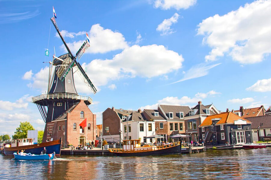 Haarlem Highlights Bike Tour - The value of the guide’s local advice