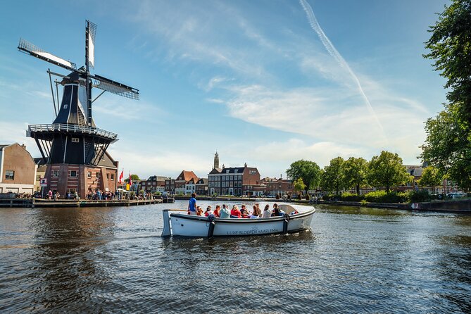 Haarlem Open-Boat Canal Cruise with Live Guide (Electric Boat) - Key points to know before you book