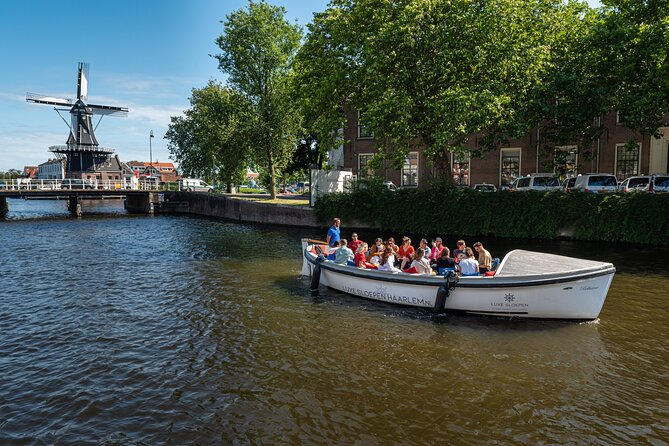 Haarlem Open-Boat Canal Cruise with Live Guide (Electric Boat) - Weather and cancellation considerations