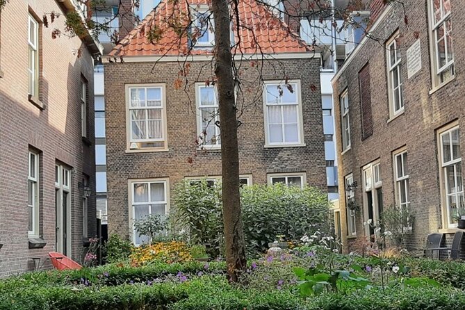 Historical Dordrecht: Private Tour with Local Guide - Timing, meeting point, and walking expectations