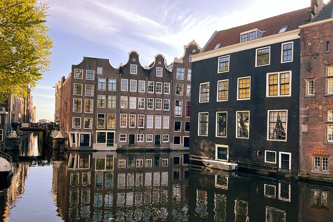 Historical Walking Tour, private with local Dutch guide - Zeedijk and The Waag: Amsterdam as a defended water town