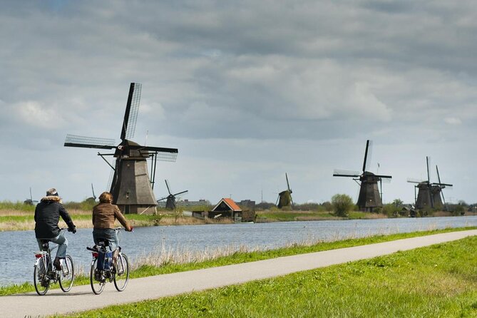 Kinderdijk Windmills, Delft City & Delft Blue Factory Visit - Key points to know before booking