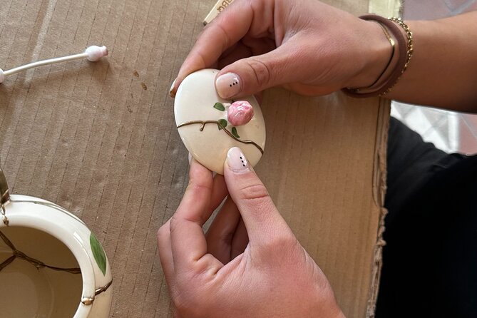 Kintsugi Workshop "The art of Imperfection" - Golden lines and the beauty of visible scars