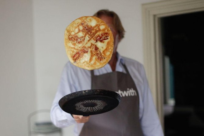 Learn to Make Dutch Pancakes in a Beautiful Amsterdam Canal House - Practical details that can save your morning