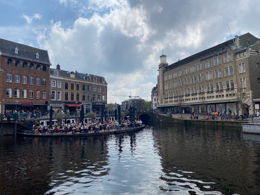 Leiden: Historical private guided tour from Amsterdam - The city wall and the making of the Netherlands