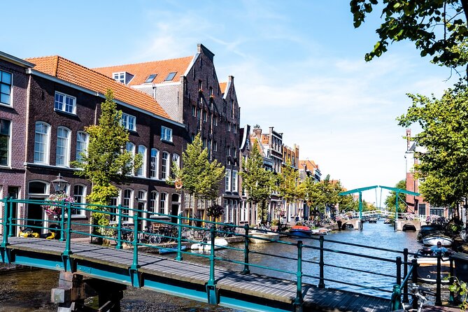 Leiden Tour with Live guide and Visit to Rembrandt's First Studio - Pieterskerk is Leiden’s biggest church stop
