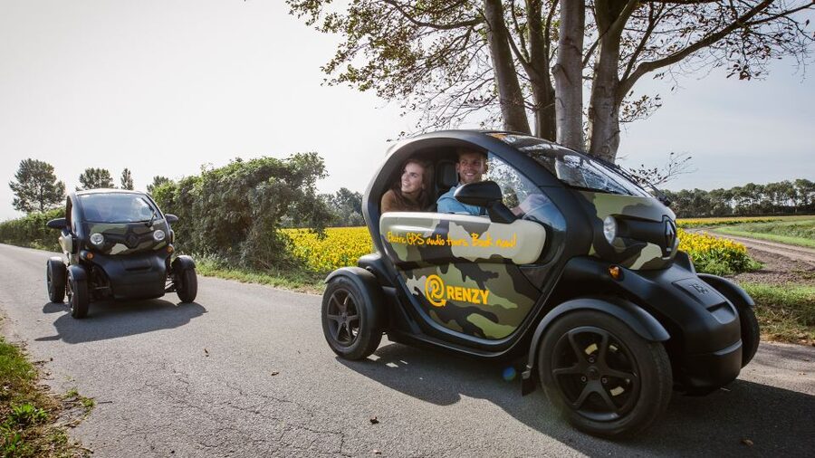 Lisse: Drive-it-Yourself Summer Flower GPS Audio Tour - Starting at Meer en Duin 44 in Lisse