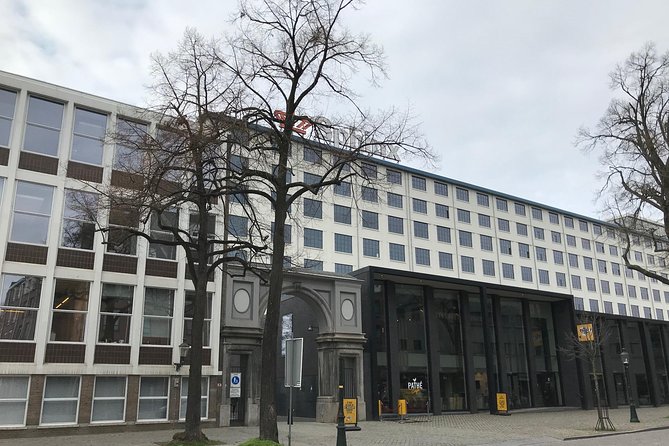 Maastricht Highlights, Architecture & Heritage Tour - A walking tour with two sides of Maastricht