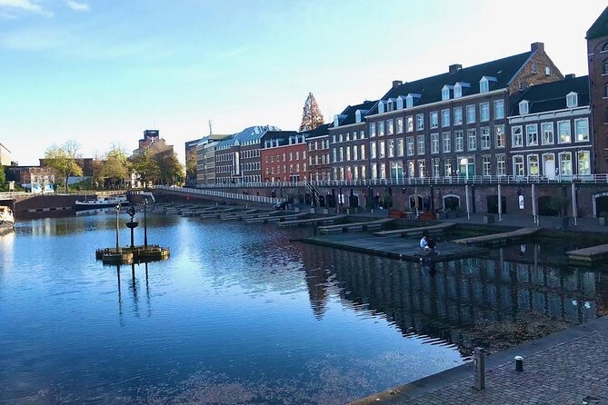 Maastricht Highlights, Architecture & Heritage Tour - New architecture and heritage by request