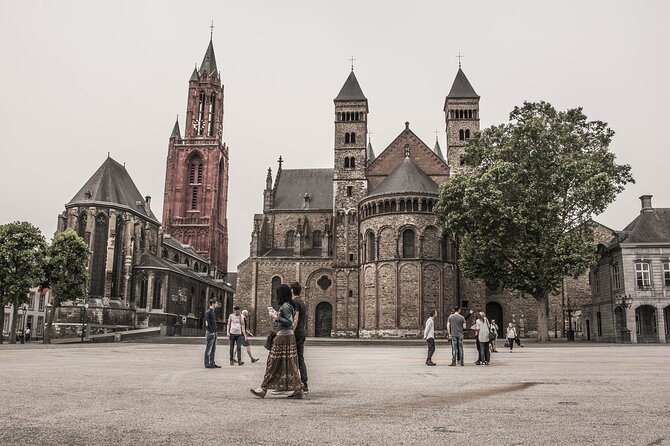 Maastricht Privat Sightseeing City Walk - Basilica of Our Lady and its charming square