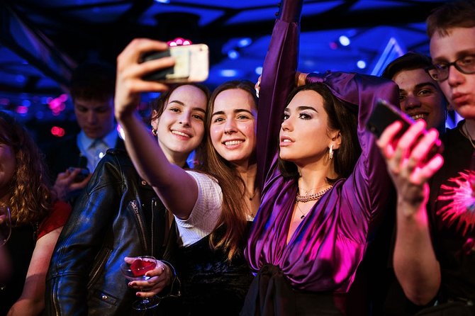 Madame Tussauds Amsterdam & 1-Hour Canal Cruise - My Practical Verdict On The Combination