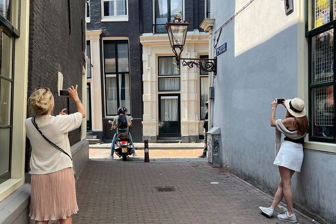 Magical Amsterdam (personalized photography tour) - Key points to know before booking