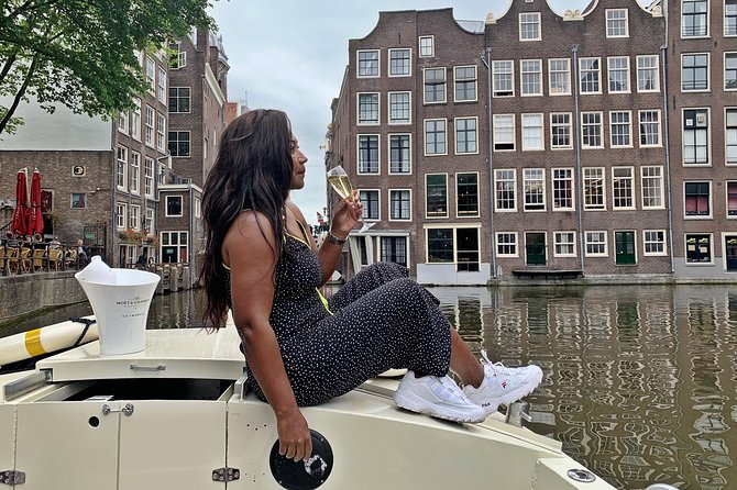 Magical Amsterdam (personalized photography tour) - Starting at Stationsplein 4 near Amsterdam Central Station