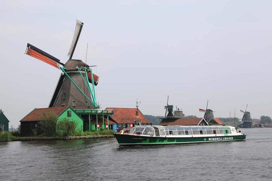 Marken, Volendam, and Edam Full-Day Tour from Amsterdam - The Marken Express across IJssel Lake