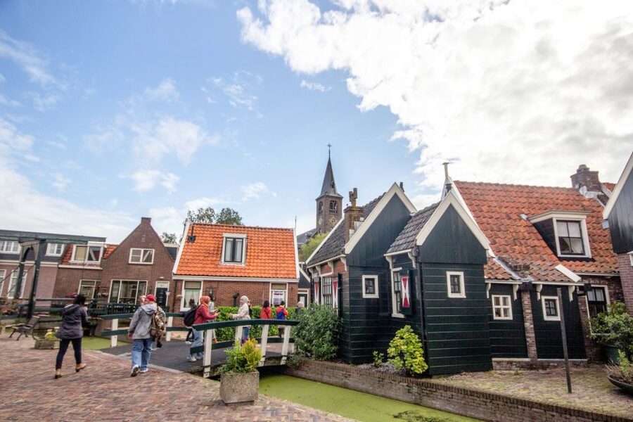 Marken, Volendam and Edam: Private Full-Day Tour - Key points before you book