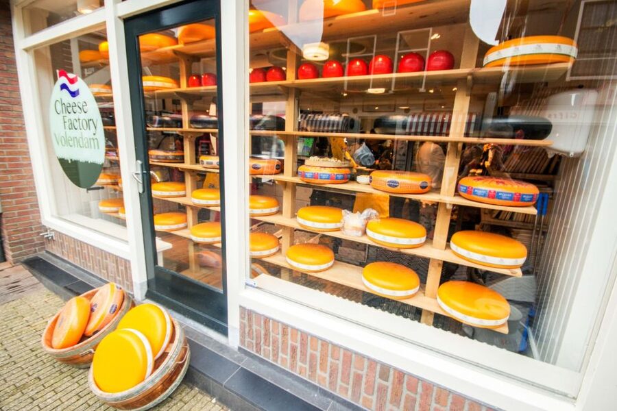 Marken, Volendam and Edam: Private Full-Day Tour - The guide makes the difference