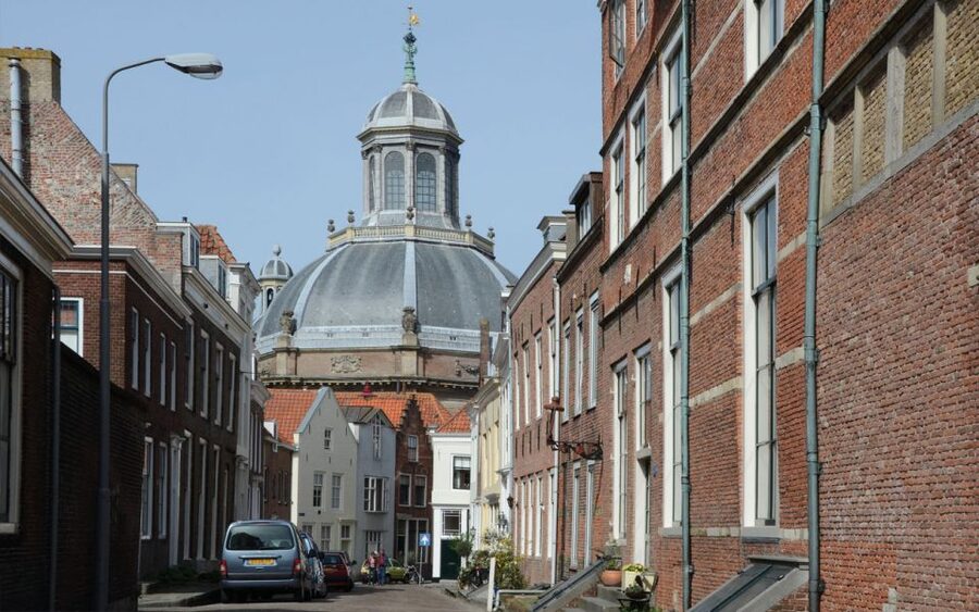Middelburg: Guided City Walking Tour - Is $14 a good price?
