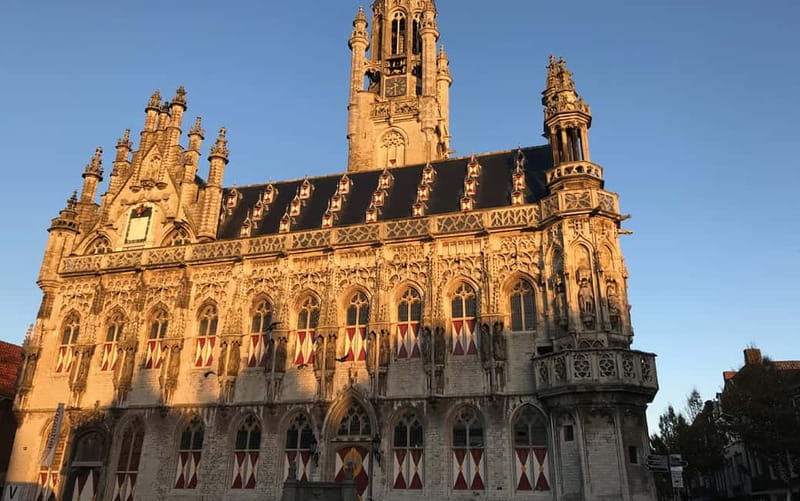Middelburg: Guided Tour Townhall - Key points to know before you go