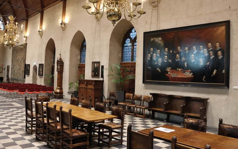 Middelburg: Guided Tour Townhall - Why Middelburg’s town hall deserves an hour