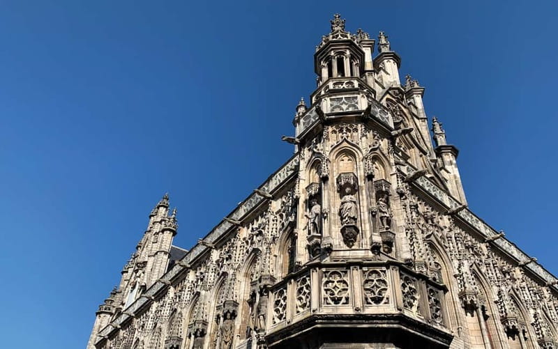 Middelburg: Guided Tour Townhall - The $11 price and what you receive