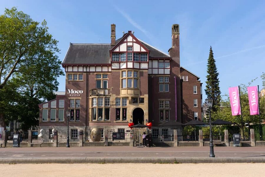 Moco Museum Amsterdam Entrance Tickets with Banksy & More - Banksy, Warhol, Haring, and Basquiat
