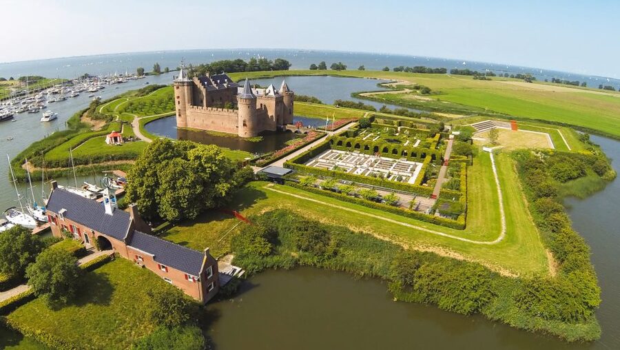 Muiden: Entry Ticket to Muiderslot Castle - Who will enjoy Muiderslot most?