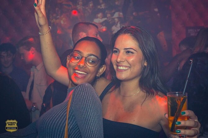 New Year's Eve Pub Crawl With Optional Club Entrance - How the Amsterdam night is organized