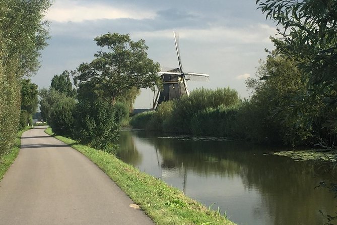 Off the beaten paths Dutch Country Side Private Tour in Jaguar - Five useful things to know before you book