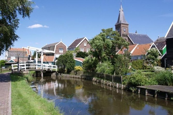 Off the beaten paths Dutch Country Side Private Tour in Jaguar - Monnickendam, a small town with an old civic past