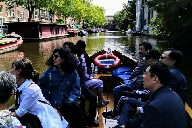 Open Dutch Boat! Silent electric drive. Nice cosy boat ride... - A live captain instead of a recorded script