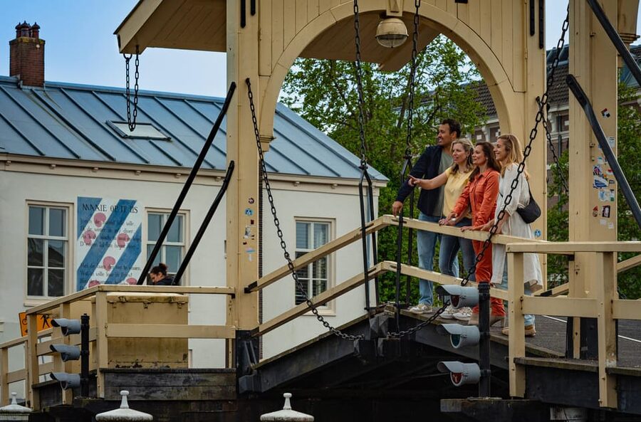 Outside Escape Amsterdam with your friend(s) and have fun! - What the $29 group price really buys