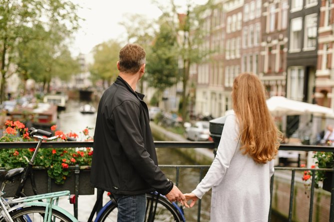 Personal Travel and Vacation Photographer Tour in Amsterdam - What you receive after the session