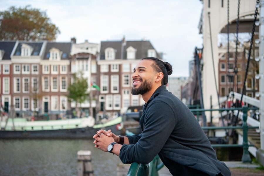 Photoshoot in or around Amsterdam - How the Photographer Helps You Look Natural