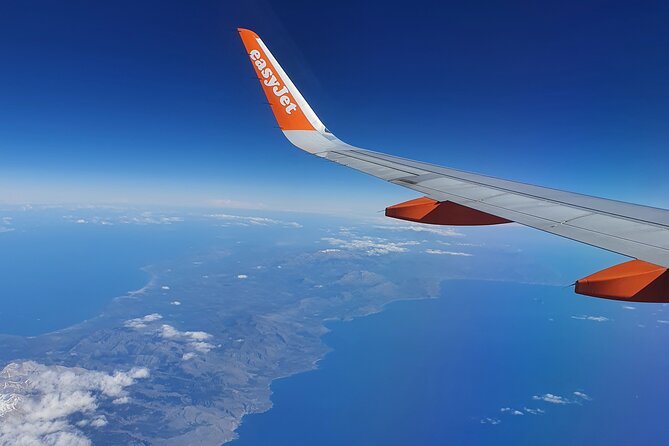 Private Airport Transfer to or from Schiphol Airport - A straight ride from Schiphol to Amsterdam