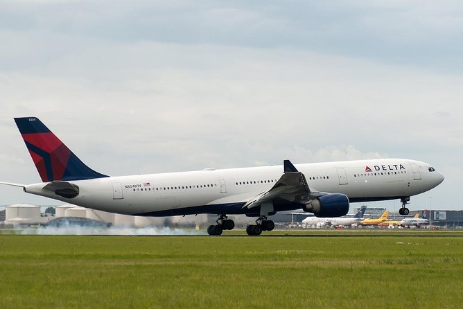 Private Amsterdam Departure Transfer to AMS Schiphol Airport - Key points at a glance