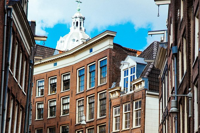 Private City Kickstart Tour: Amsterdam - Chinatown and the Red Light District