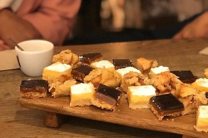 Private Dutch Food Tour - Eat Like a Local - Why the private group size matters