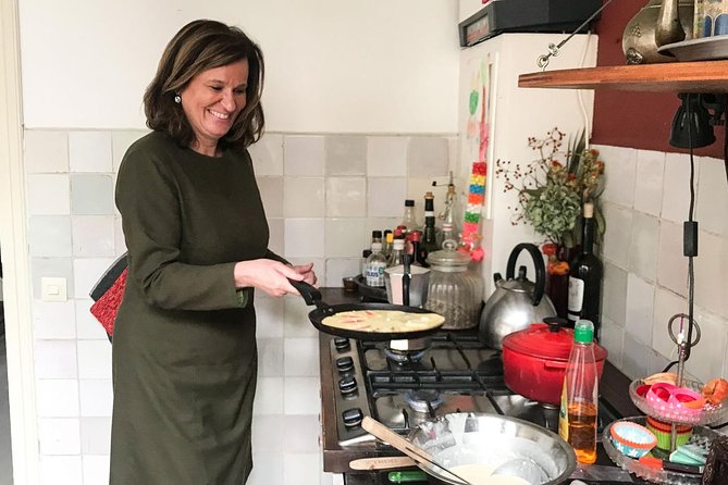Private Dutch Pancake Cooking Class in an Amsterdam Canal Home - Making the bacon pancake