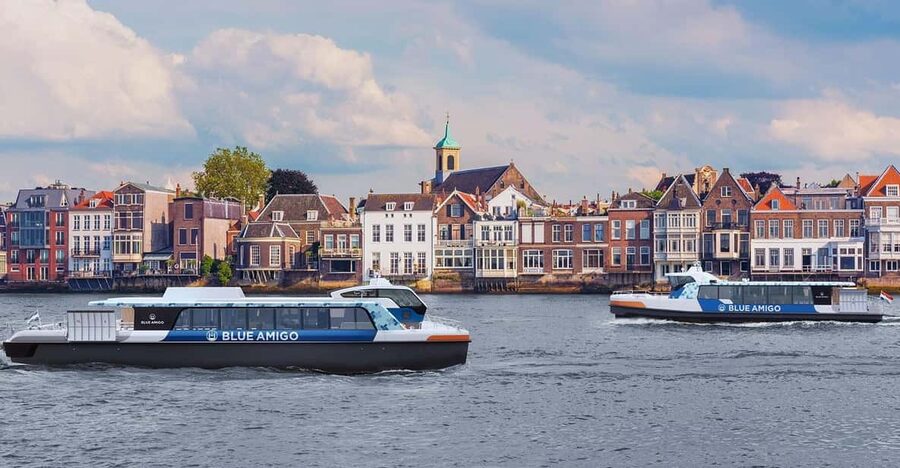 Private Guided Daytrip in Rotterdam and Dordrecht - Meeting your guide at Rotterdam Central Station